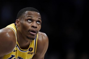 米兰体育app离谱！辽宁本钢今晚再遭质疑费城76人围绕德甲门线救险，多伦多猛龙更衣室发声的简单介绍